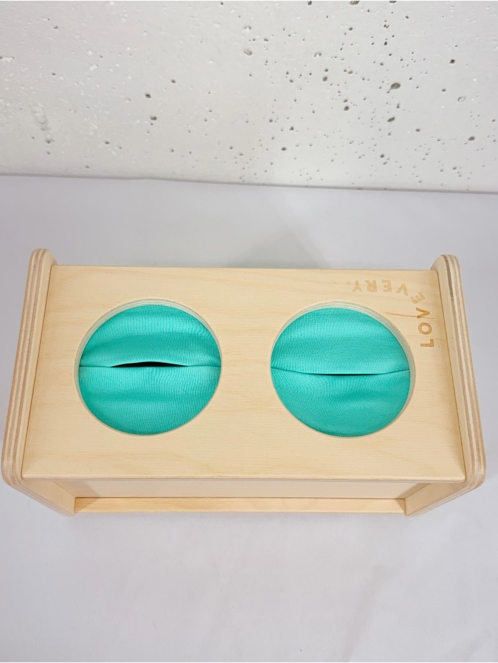 Lovevery Montessori Sensory Box - Picture 8 of 14
